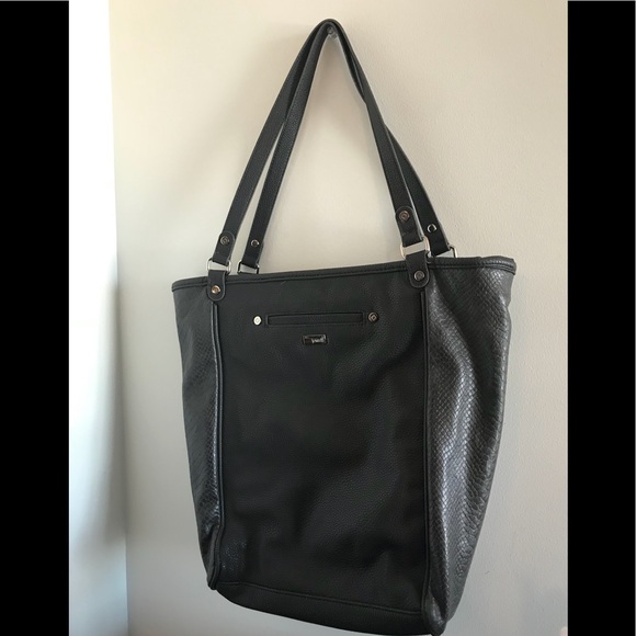 thirty-one Handbags - NWOT Jewell by Thirty-One shoulder bag